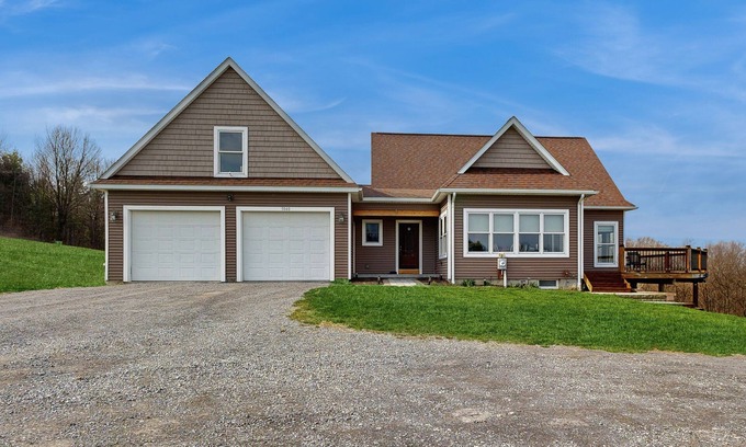 Bristol Hills House | Lake view home w/large deck, hot tub, grill, 2nd living room - in wine country