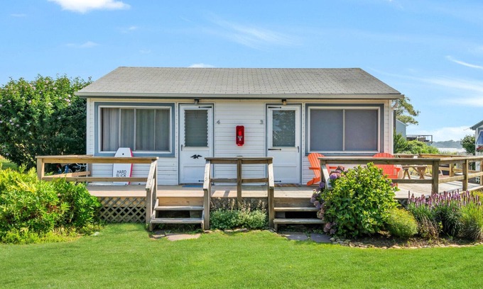 Montauk Apartment | Lakefront Cottage in Montauk, Open-Concept Studio with Updated Kitchen and.