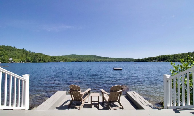 Munsonville Cottage | Lakefront Cottage on Pristine Granite Lake
