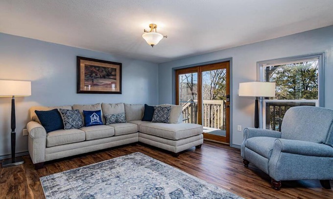 Big Cedars Apartment | Lakeside Landing Suite