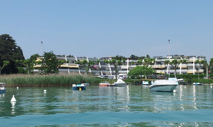 Annecy-le-Vieux Apartment | Lakeside studio at the foot of the mountains