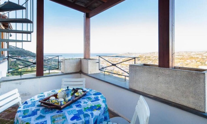Monte di Procida Apartment | LAMBERTI APARTMENT