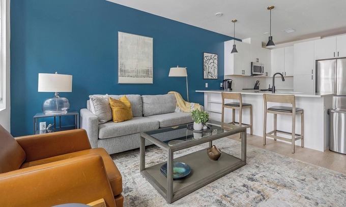 Civic Center Apartment | Landing at akin Golden Triangle - 1 Bedroom in .