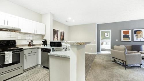 Lithia Springs Apartment | Landing Modern Apartment with Amazing Amenities (ID4762X60)