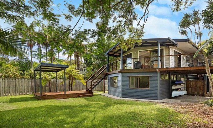 New Brighton House | Laqua