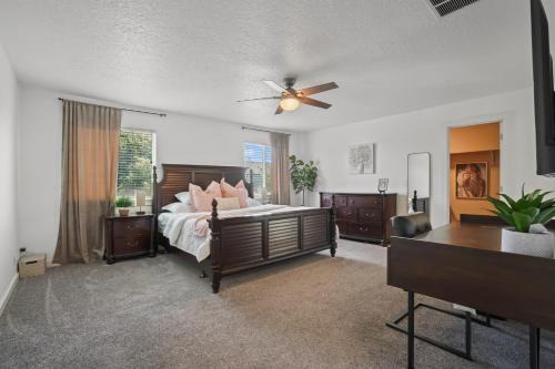 Nampa House | Large Nampa Gathering! Basketball courts Community