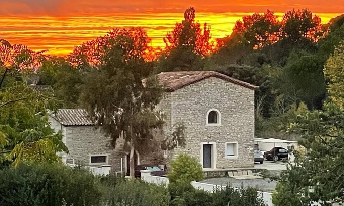 Fontanes House | Large stone house, swimming pool, billiards, petanque area, table soccer