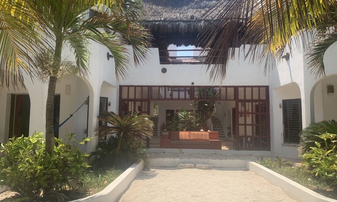 Majahual House | Large Two bedroom Beach home-close to town