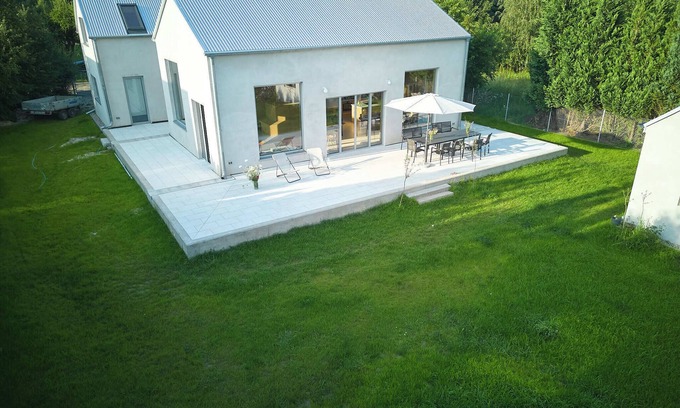 gmina Wolin House | Large vacation home on the Baltic Sea, right next to the nature park - 1.4 km to the beach.
