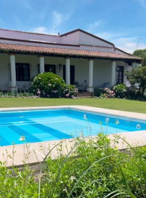 Villa San Lorenzo House | Las Camelias Casa de Campo en San Lorenzo, Salta