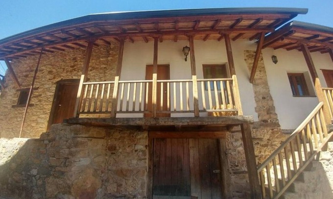 Rubia Apartment | Las Medulas and the SERRA DA ENCIÑA DA LASTRA Natural Park