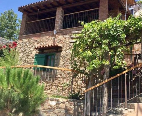 Sykopetra House | Lasmari's Bouquet