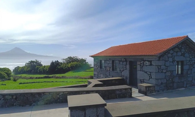 Manadas Cottage | Laura's Cottage AL