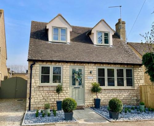 Bourton House | Lavender Lodge Bourton