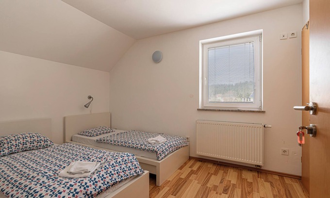 Nova Vas Hotel | Lavrič Hideaway Room 5, Bloke, Slovenia