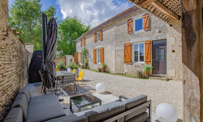 Spoy House | Le Beurillon - Spoy - Gîte