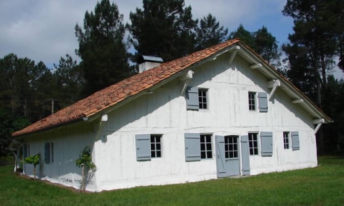 Luglon House | Le Bourrut - Luglon - Gîte