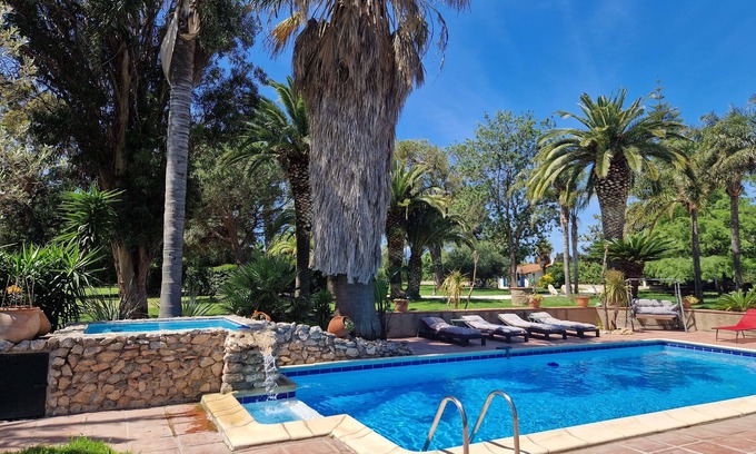 Perpignan House | Le Cabanon d'Anaïs - Cozy small house in a beautiful landscape park with pool !