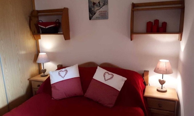 Montalbert Apartment | Le Chalet de Montalbert 25C