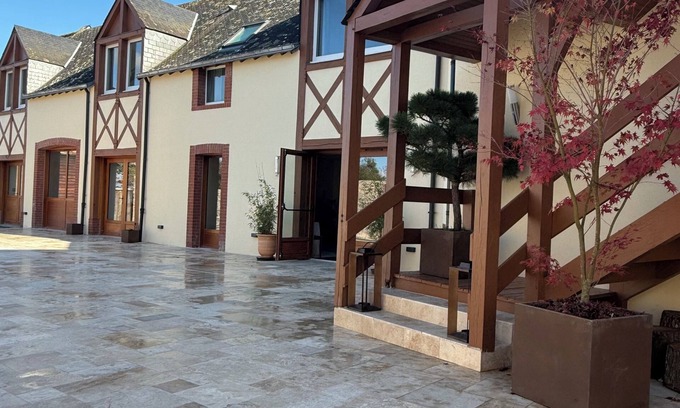 Sainte-Suzanne-and-Chammes Apartment | Le Clos de Loré