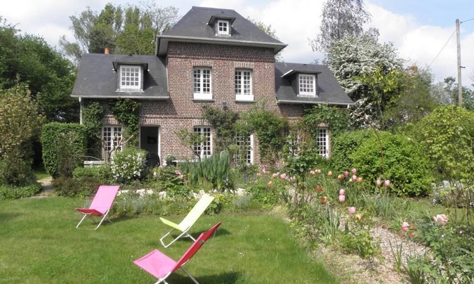 Franqueville-Saint-Pierre House | Le Clos des Fleurs - FRANQUEVILLE ST PIERRE