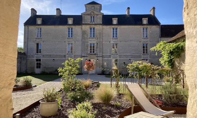 Le Fresne-Camilly Bed & Breakfast | Le Domaine de L'hostellerie
