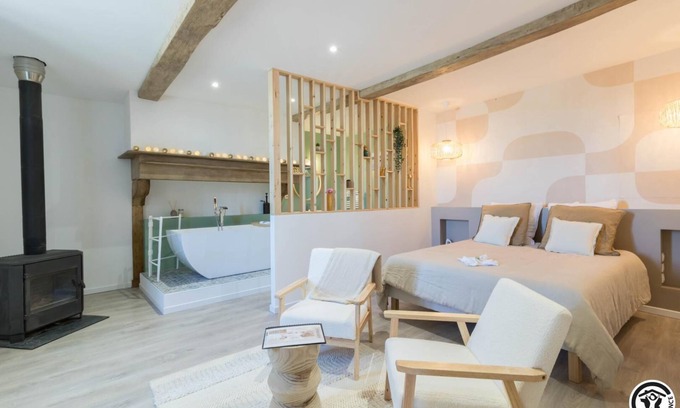 Villeneuve-Lecussan House | Le Gîte des Loulous - VILLENEUVE LECUSSAN