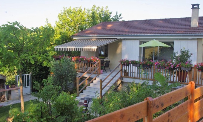 Saint-Pierre-de-Chandieu House | Le Gelas - SAINT-PIERRE-DE-CHANDIEU