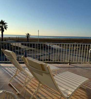 Gruissan Plage Ski Chalet | Le Grand Large de Marie et Jean