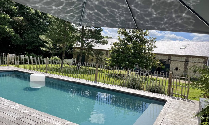 Ouilly-le-Vicomte House | Le Grenier D'ouilly au Cœur du Pays Dauge