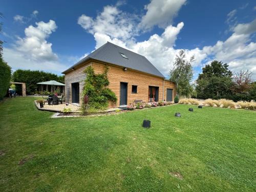 La Riviere-Saint-Sauveur House | Le jardin de Lokijoy