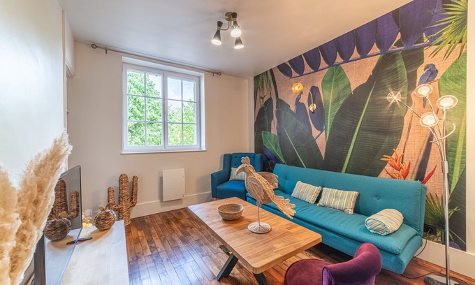 Paray-le-Monial Apartment | Le Jungle - Appt pour 6 avec parking privé