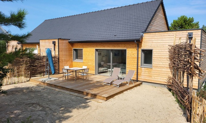 Quend-Plage-les-Pins Bed & Breakfast | Le Levant, cocoon house in a private estate 150 m from the beach