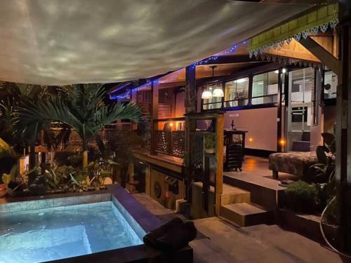 Saint-Gilles-les Hauts Apartment | le mangue car hôte