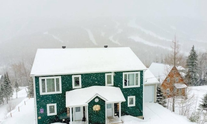 Saint-Philemon Condo | Le Mont Blanc #B spa