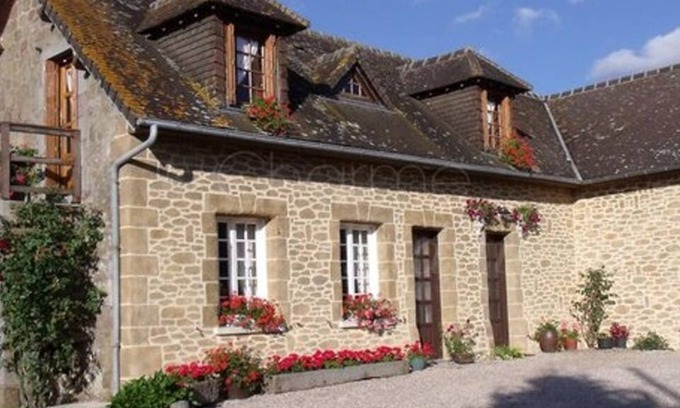 Faverolles House | Le Mont Roti Chambres Dhôtes