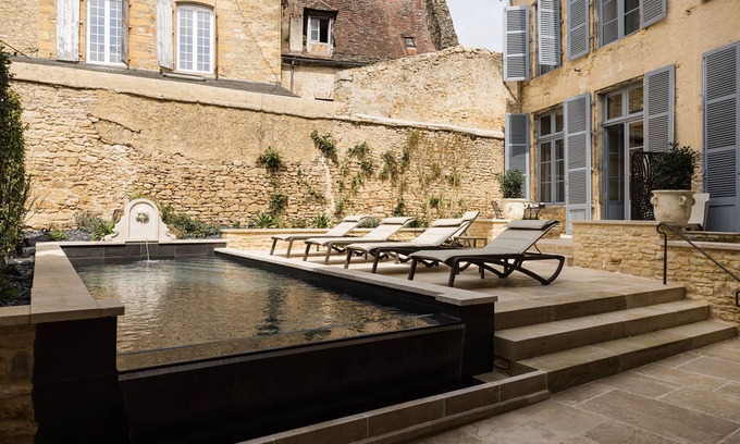 Sarlat-la-Caneda Historic Center Hotel | Le Petit Manoir