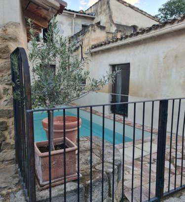 Barbentane House | Le repaire de Mélusine