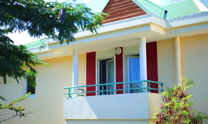 Carosse Apartment | Le Roquefeuil T4 duplex Saint-Gilles