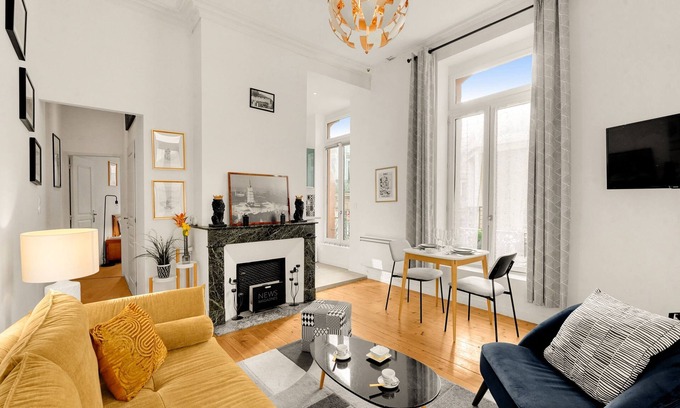 Saint - Aubin - Dupuy Apartment | LE SAINT-AUBIN - Magnifique T2 avec terrasse