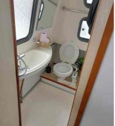 La Celle-sous-Gouzon Boat Rental | Le sittele