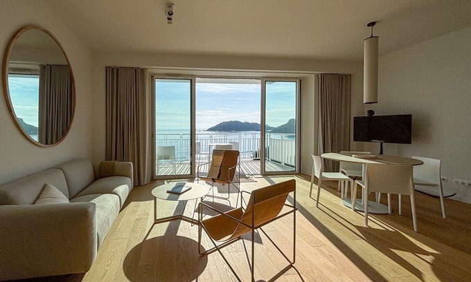 Trebeurden Apartment | LE TAUREAU - T3 ,Trébeurden , vue mer