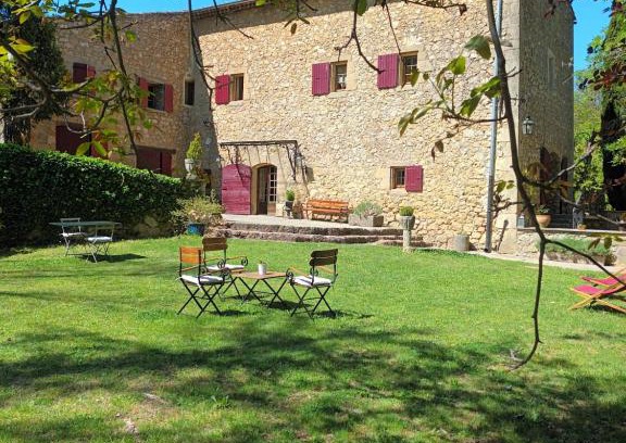 Jouques Bed & Breakfast | Le Vieux Moulin de Jouques