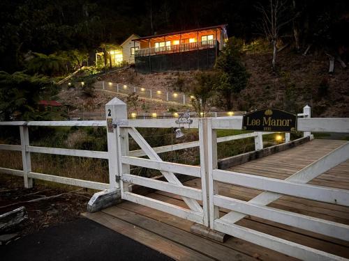 Walhalla House | Lee Manor