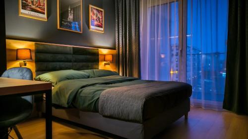 Pradnik Czerwony Apartment | Lema Tauron Arena Two Bedroom Apartment