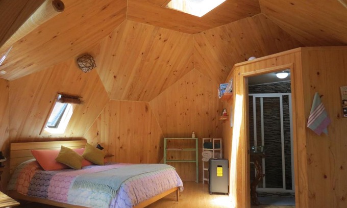 Ensenada Ski Chalet | Lemunantu Domo Solar