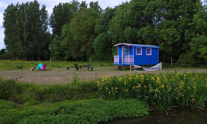 Le Vieil-Bauge Ski Chalet | les 3 Roulottes du Moulin de Palet