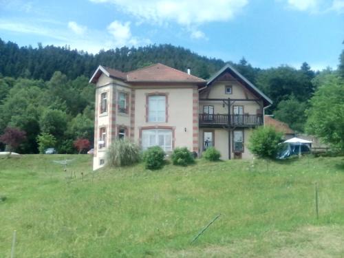 Moyenmoutier Bed & Breakfast | les accacias