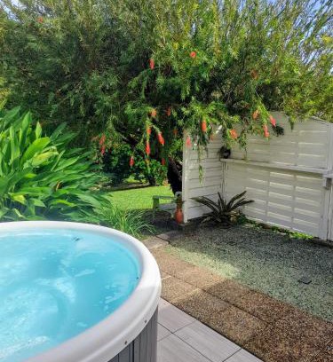 Sainte-Marie Apartment | Les Bromélias chez Djo et Rosy