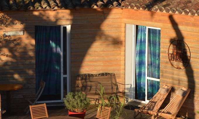 Sainte-Marie-de-Re Bed & Breakfast | Les Chênes Bleus